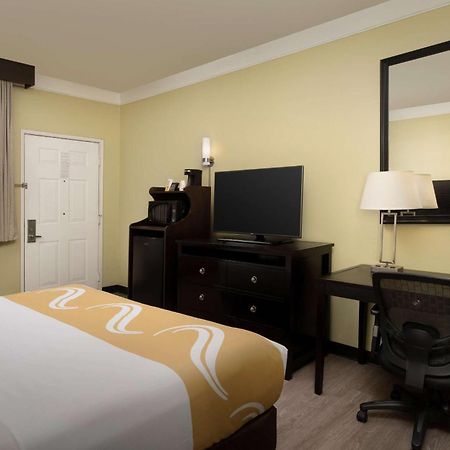 Quality Inn & Suites Gallup I-40 Exit 20 Eksteriør billede