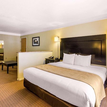 Quality Inn & Suites Gallup I-40 Exit 20 Eksteriør billede