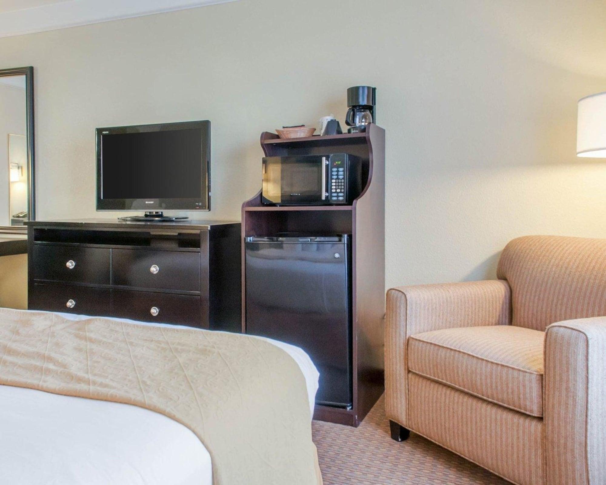 Quality Inn & Suites Gallup I-40 Exit 20 Eksteriør billede