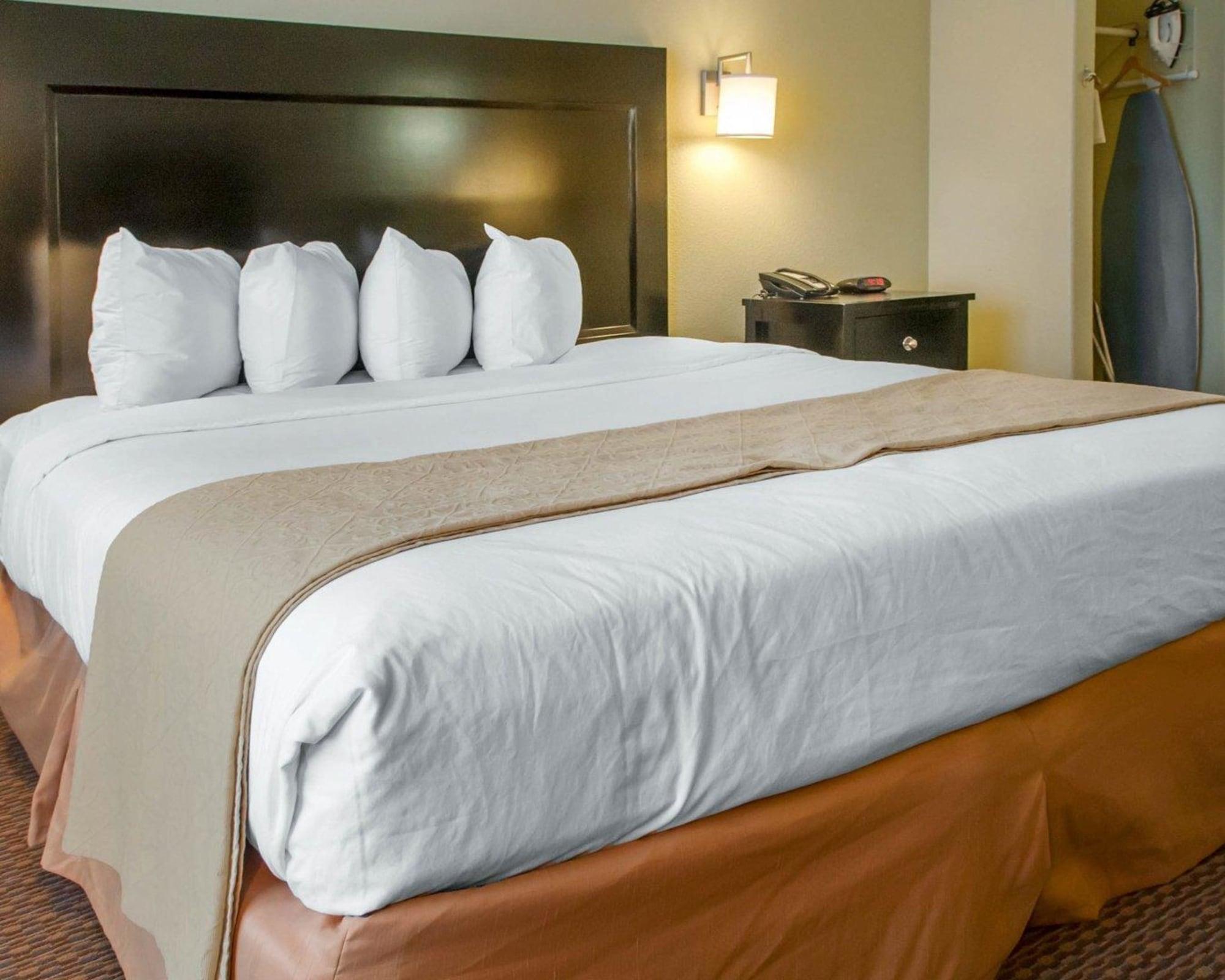 Quality Inn & Suites Gallup I-40 Exit 20 Eksteriør billede