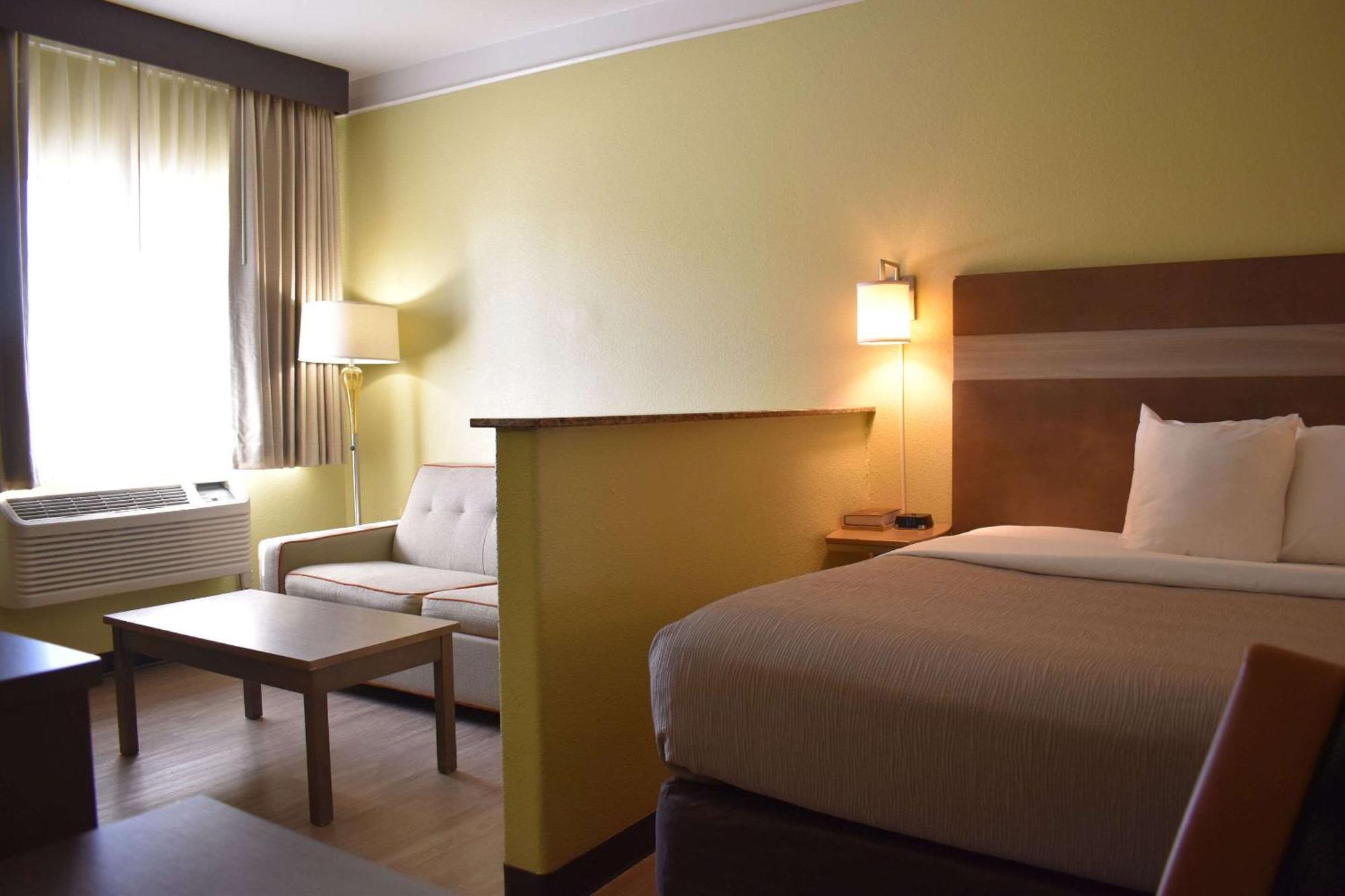 Quality Inn & Suites Gallup I-40 Exit 20 Eksteriør billede