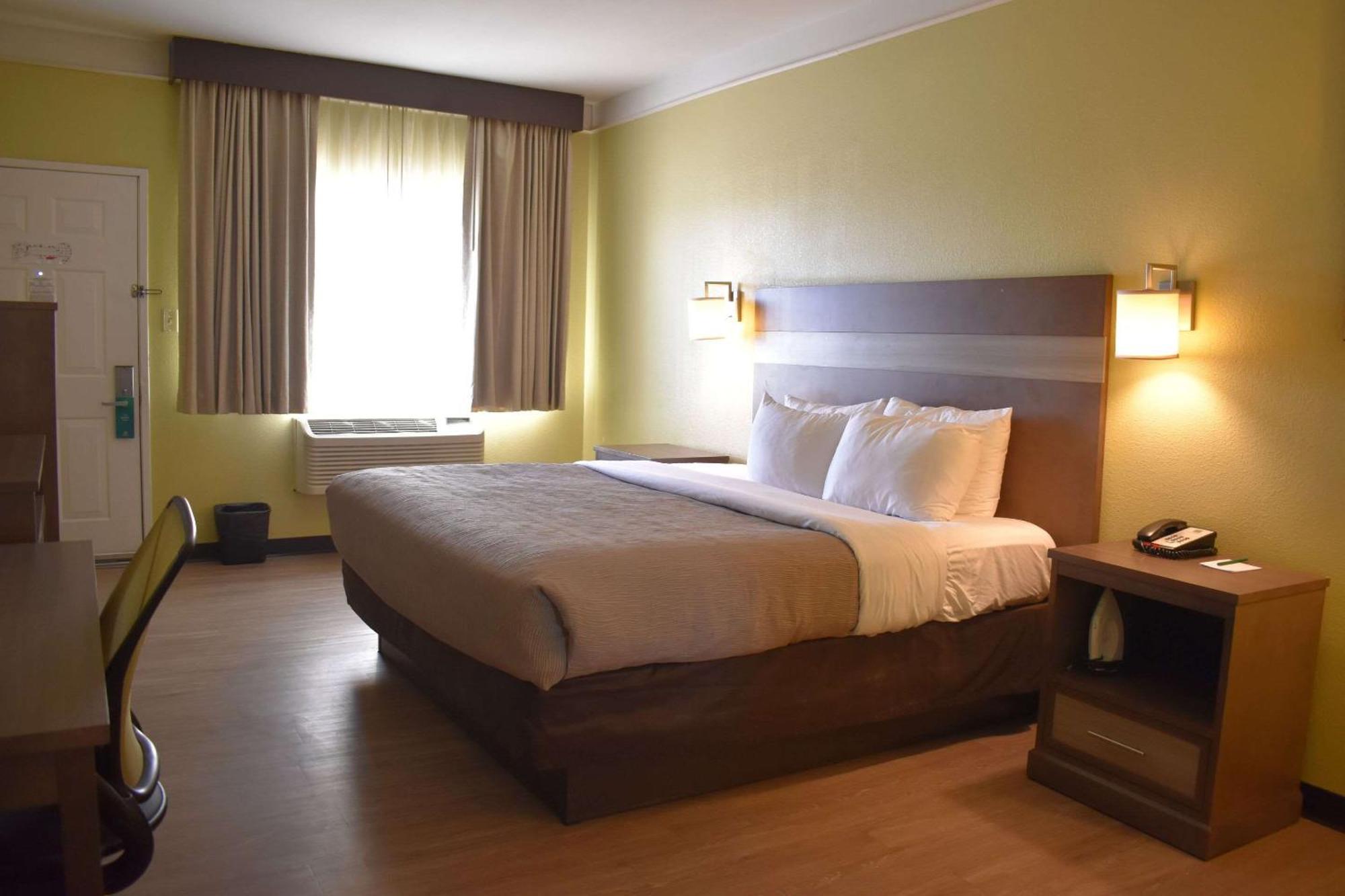 Quality Inn & Suites Gallup I-40 Exit 20 Eksteriør billede