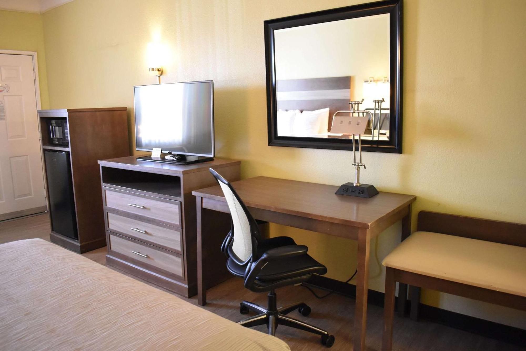 Quality Inn & Suites Gallup I-40 Exit 20 Eksteriør billede